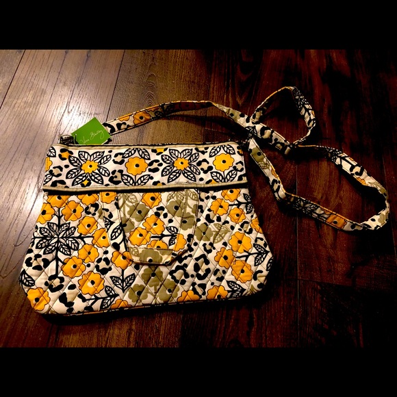Vera Bradley Convertible Crossbody - Go Wild - Picture 1 of 4